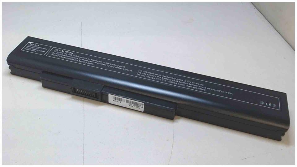 Akku Battery Akku 14.4V 4400mAh 63Wh A42-A15 akoya P7818 MD99160