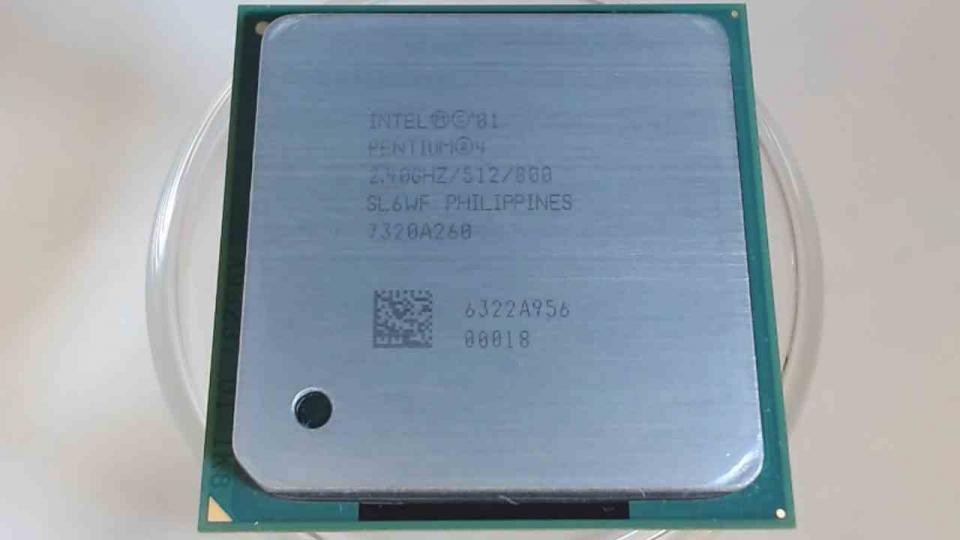 CPU Prozessor 2.4 GHz Intel Pentium 4 SL6WF Sockel 478 Dell Optiplex GX270