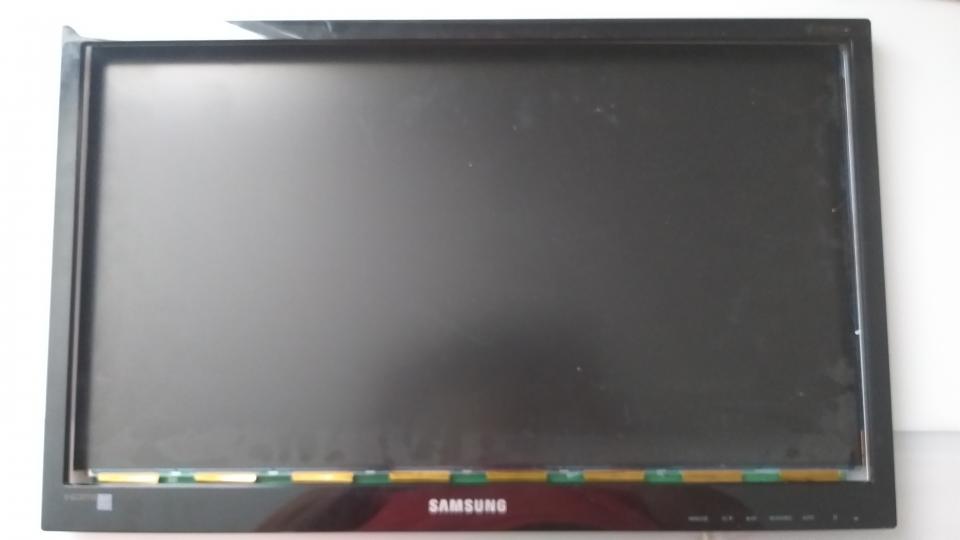 24\" Display LCD Bildschirm Rahmen Samsung Monitor 2494HM