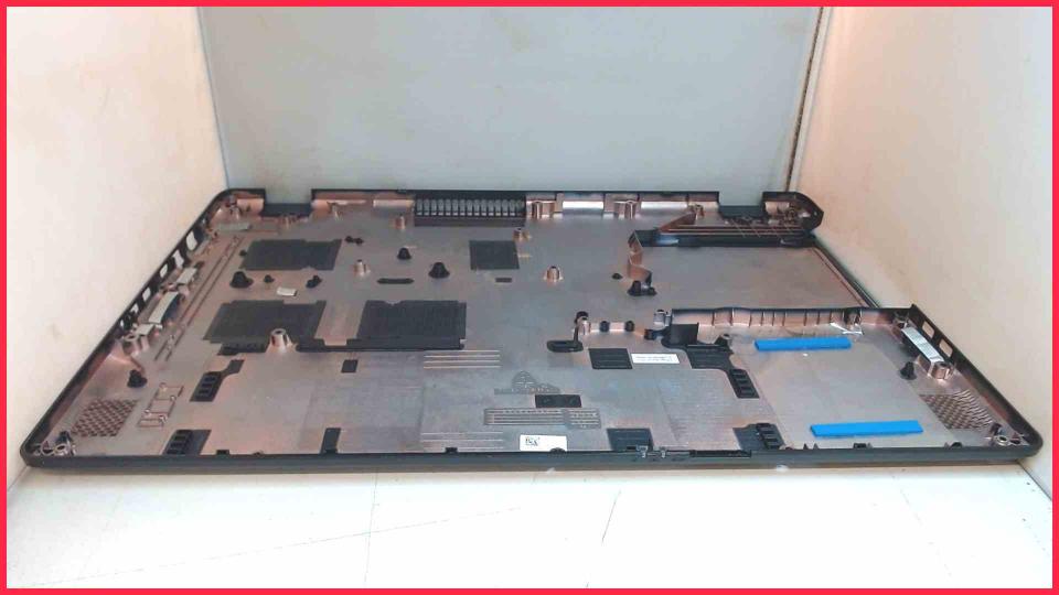 Housing lower shell Caseback Aspire E 17 E5-721-23FA ZYV
