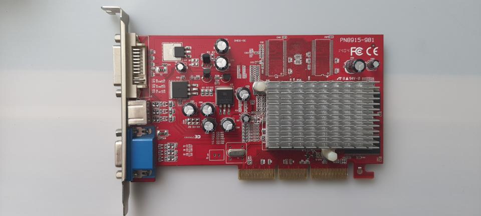Grafikkarte Radeon 9200 SE 128MB DDR mit TV ATI Connect 3D