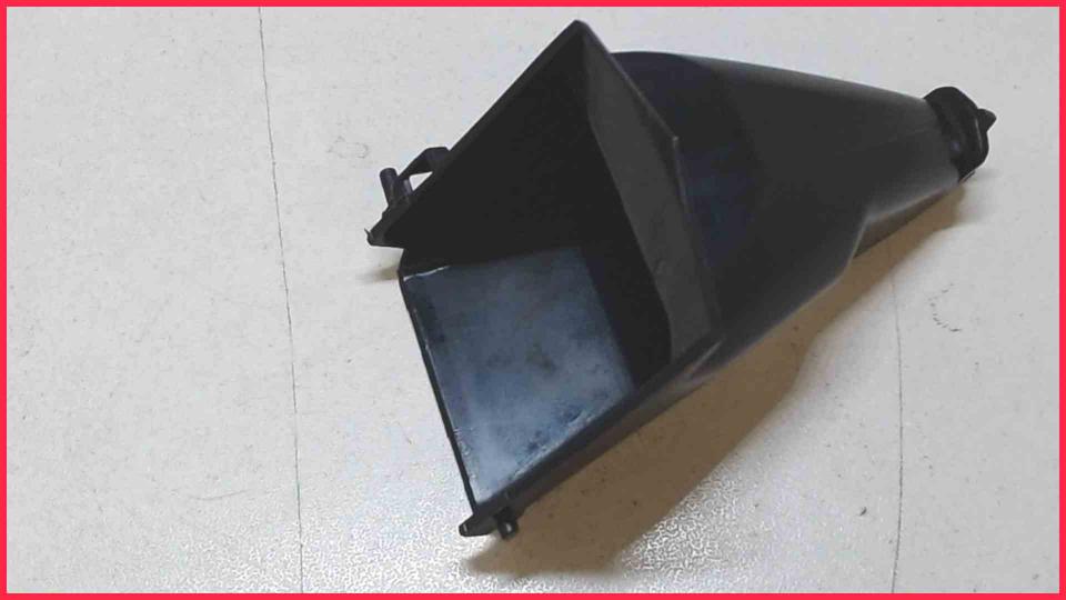 Coffee outlet inside Trichter Funnel Magnifica Pronto ESAM04.350.S