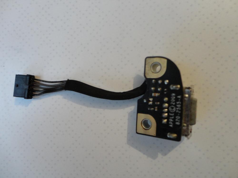 Charging jack Currentstecker circuit board Apple Macbook A1278