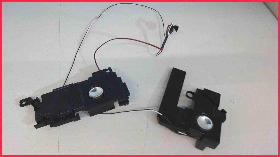 Speaker Boxes Right (R) & Left (L) Lenovo ideapad Y560 0646