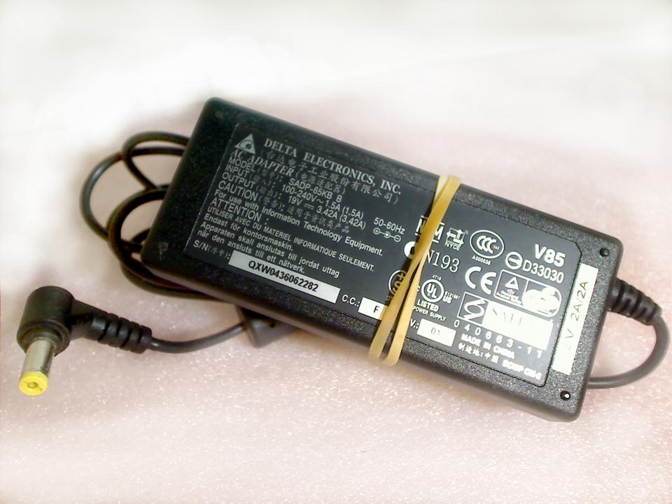 Power Supply Adapter 19V 3.42A DELTA SADP-65KB B Dell HP Toshiba Acer Asus usw.