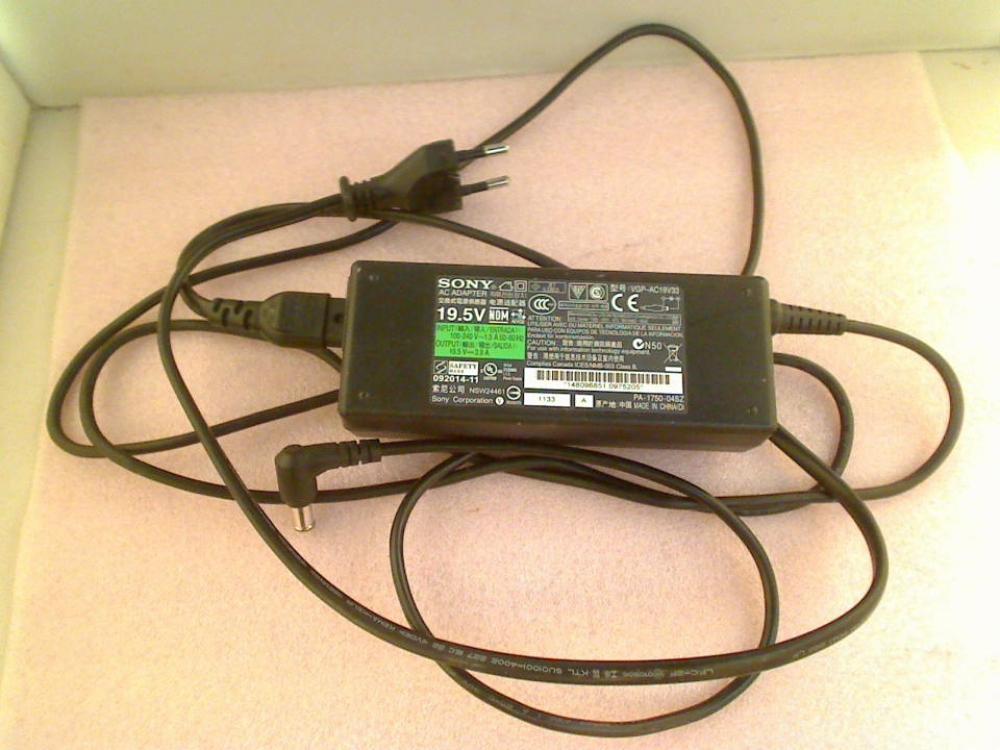 Power Supply Adapter VGP-AC19V33 19.5V 3.9A Original Sony Vaio PCG-71911M VPCEH
