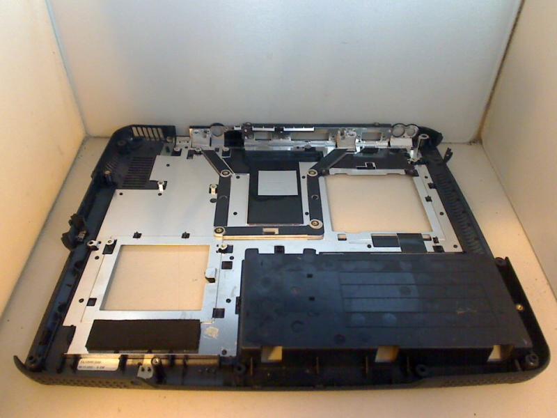 Cases Bottom Subshell Lower part HP OmniBook XE3